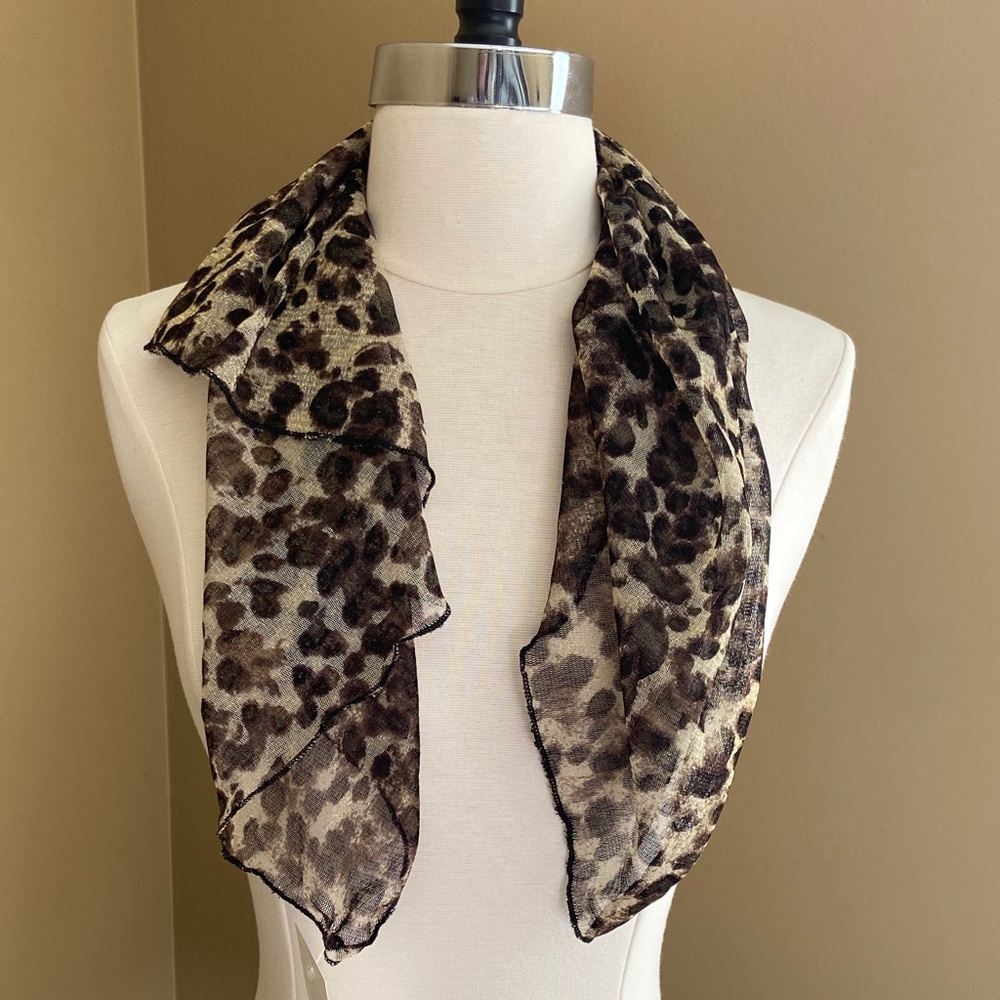 Leopard Print‎ Scarf NWT